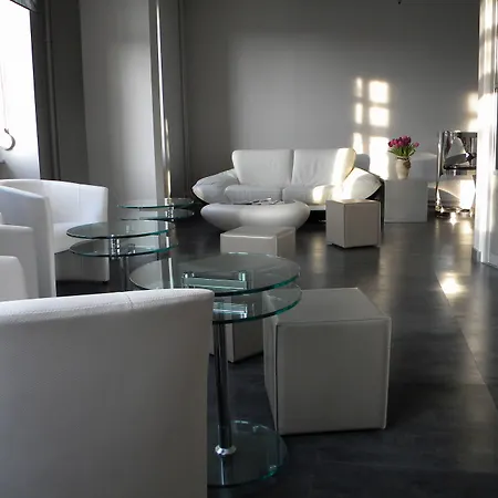 Alerion Centre Gare Szálloda 2*