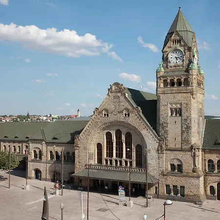 Alerion Centre Gare Отель