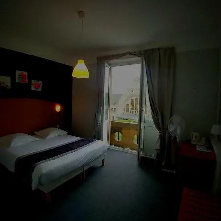 Alerion Centre Gare Szálloda 2*